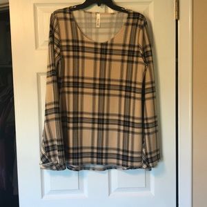 Gorgeous Belle Sleeved Plaid top